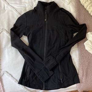 Black lululemon define jacket